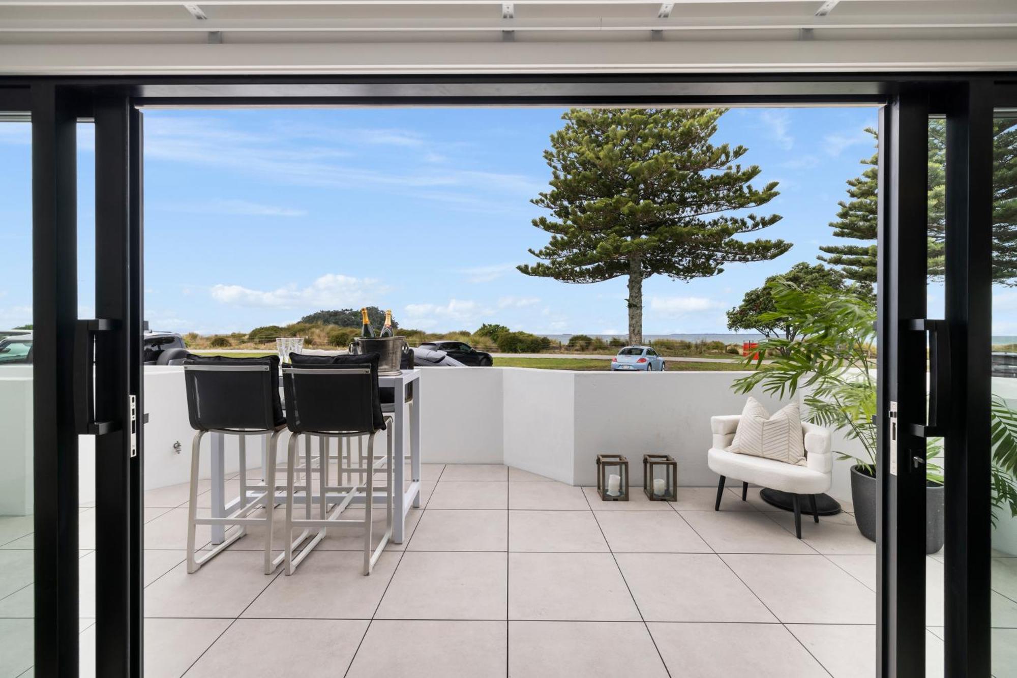 Belle Mer Beachfront Apartments - Self Serviced Mount Maunganui Exterior photo