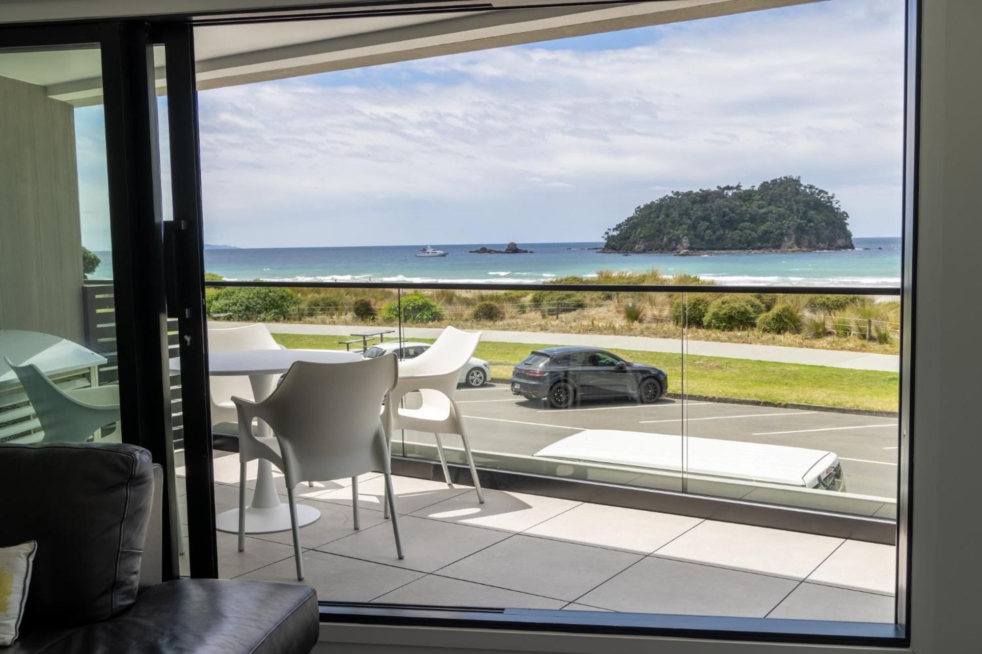 Belle Mer Beachfront Apartments - Self Serviced Mount Maunganui Exterior photo