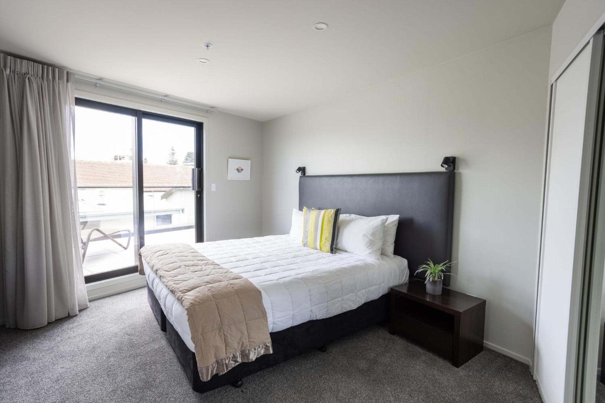 Belle Mer Beachfront Apartments - Self Serviced Mount Maunganui Exterior photo