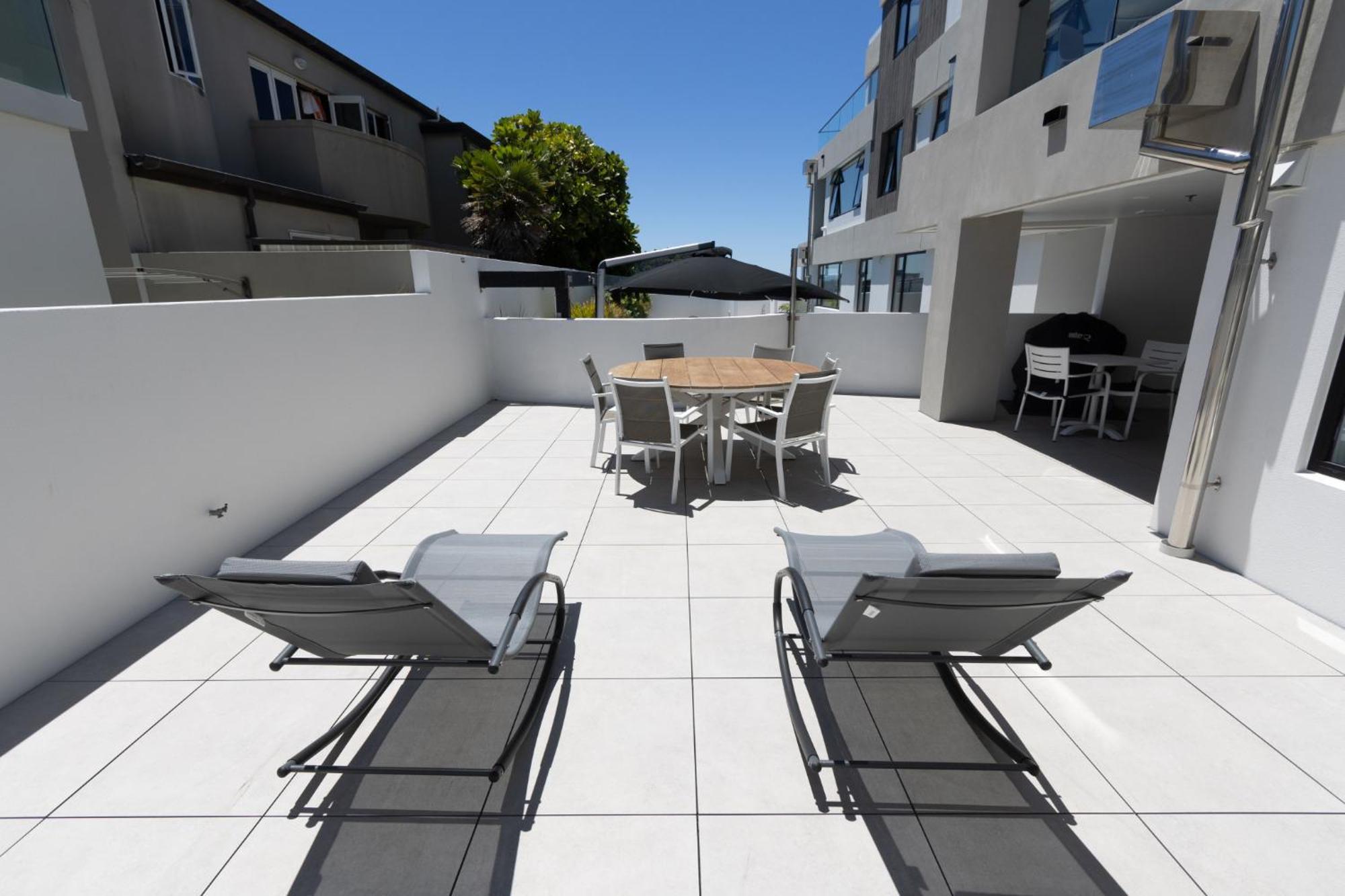 Belle Mer Beachfront Apartments - Self Serviced Mount Maunganui Exterior photo