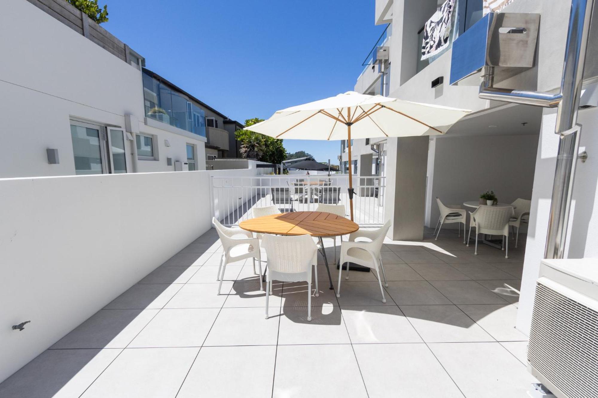 Belle Mer Beachfront Apartments - Self Serviced Mount Maunganui Exterior photo