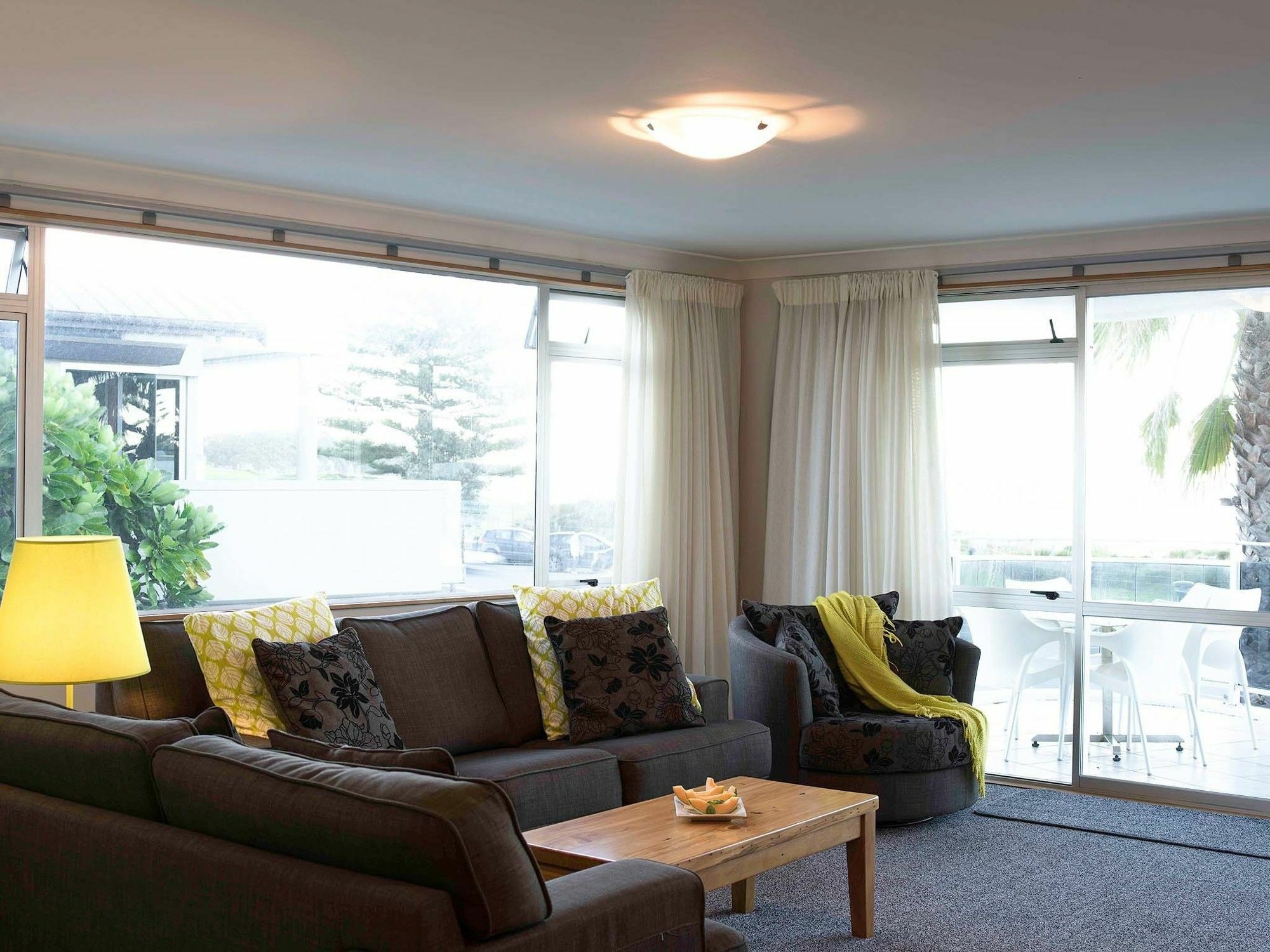 Belle Mer Beachfront Apartments - Self Serviced Mount Maunganui Exterior photo